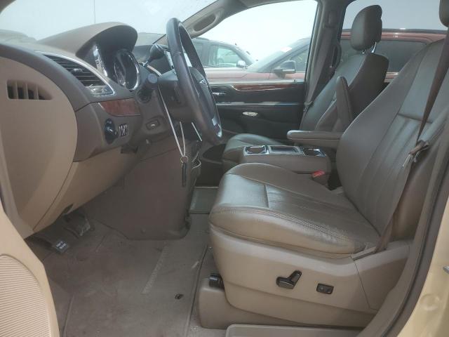 2A4RR8DG6BR659352 - 2011 CHRYSLER TOWN & COU TOURING L GOLD photo 7