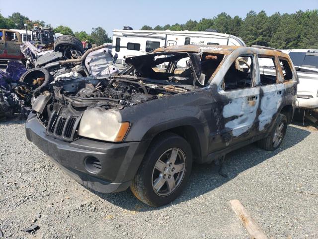 1J4GS48K45C676280 - 2005 JEEP GR CHEROKE LAREDO BLACK photo 1