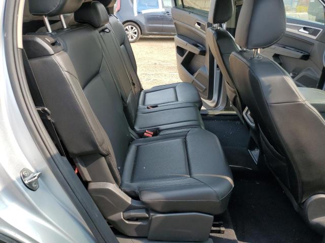 1V2RR2CA3JC574765 - 2018 VOLKSWAGEN ATLAS SEL SILVER photo 11