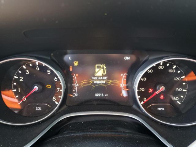 3C4NJDBB3KT786519 - 2019 JEEP COMPASS LATITUDE 白色 照片 9