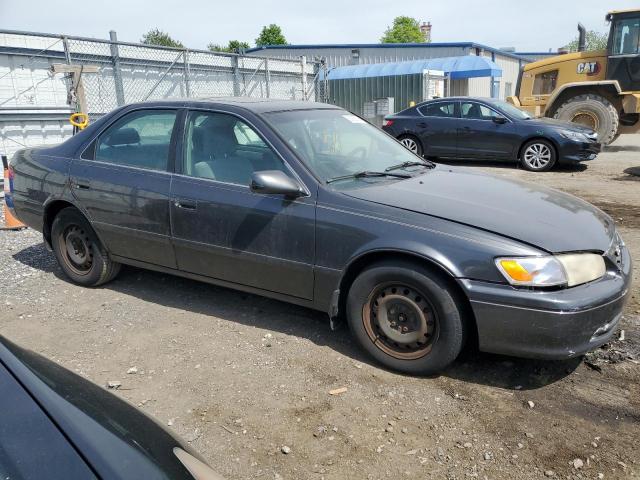 JT2BF22K1Y0237697 - 2000 TOYOTA CAMRY CE GRAY photo 4