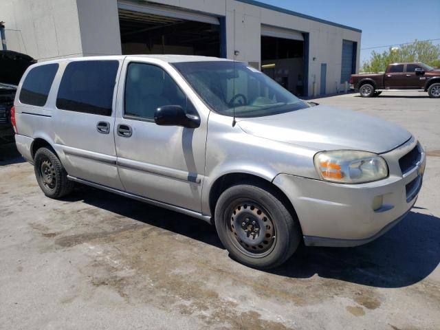 1GNDV23177D120679 - 2007 CHEVROLET UPLANDER LS SILVER photo 4