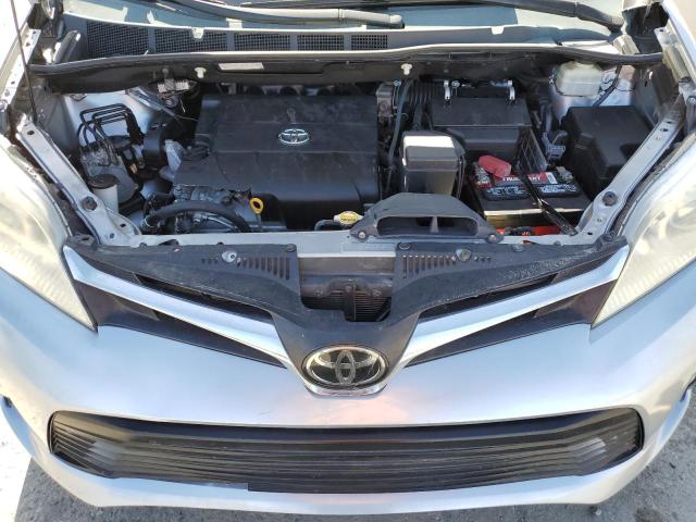 5TDYK3DC5BS092726 - 2011 TOYOTA SIENNA XLE SILVER photo 12