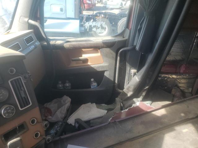 3AKJHHDR7JSJN2178 - 2018 FREIGHTLINER CASCADIA 1 Каштановый фото 5