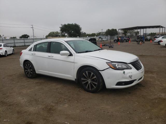 1C3CCBBB6DN553201 - 2013 CHRYSLER 200 TOURING WHITE photo 4