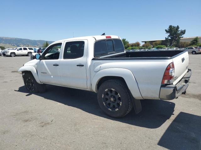 3TMJU4GN6FM183332 - 2015 TOYOTA TACOMA DOUBLE CAB PRERUNNER WHITE photo 2