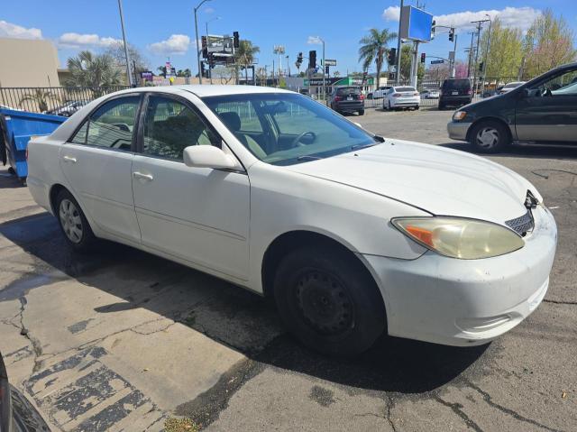 4T1BE32K63U160967 - 2003 TOYOTA CAMRY LE WHITE photo 1