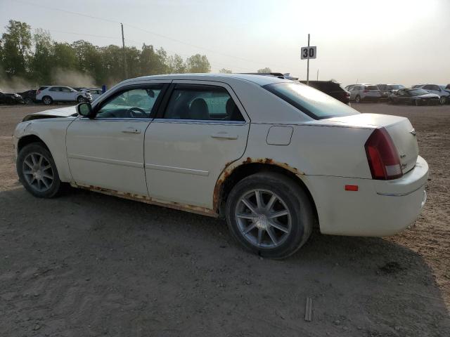 2C3LK53G67H880158 - 2007 CHRYSLER 300 TOURING WHITE photo 2