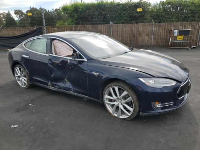 5YJSA1H12EFP36553 - 2014 TESLA MODEL S BLUE photo 4