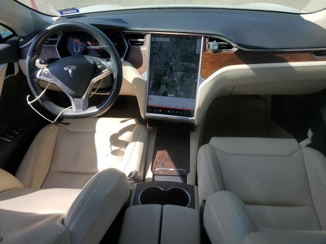 5YJSA1E22HF228827 - 2017 TESLA MODEL S 白色 照片 8