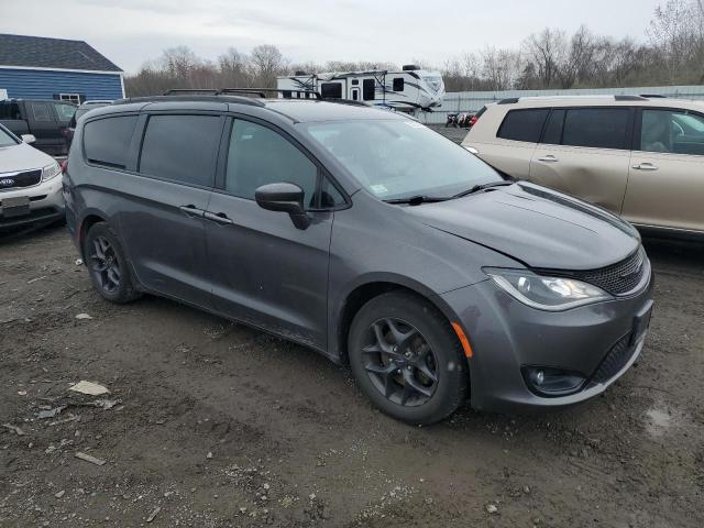 2C4RC1BG7JR175156 - 2018 CHRYSLER PACIFICA TOURING L GRAY photo 4