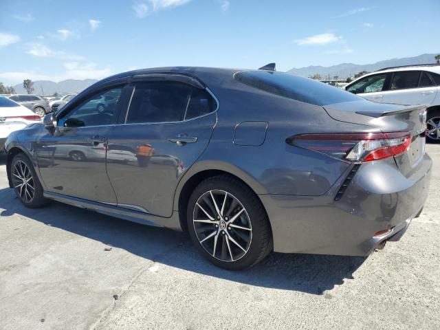 4T1G31AK4PU608114 - 2023 TOYOTA CAMRY SE NIGHT SHADE GRAY photo 2