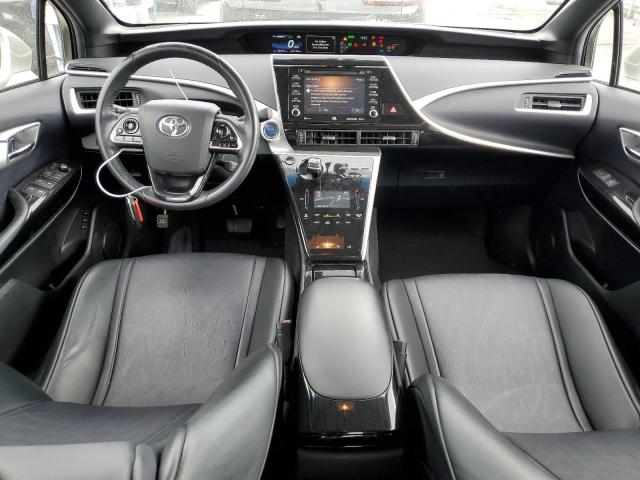 JTDBVRBD3JA004750 - 2018 TOYOTA MIRAI SILVER photo 8