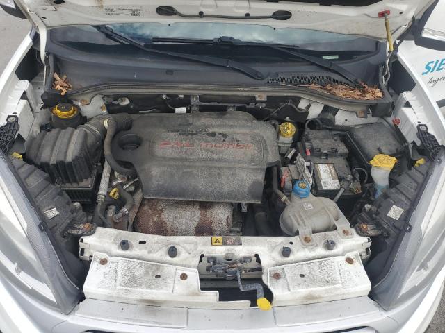 ZFBERFBB1H6D89162 - 2017 RAM PROMASTER SLT Білий фото 11