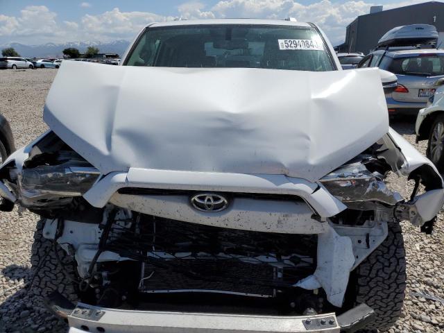 JTEBU5JR0J5494013 - 2018 TOYOTA 4RUNNER SR5/SR5 PREMIUM 白色 照片 11