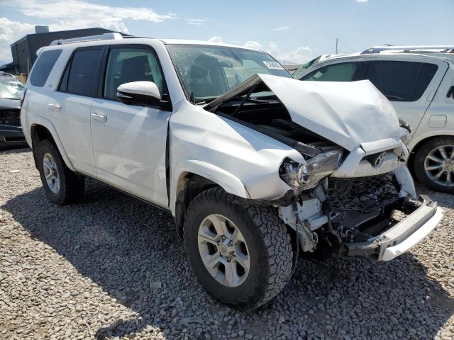 JTEBU5JR0J5494013 - 2018 TOYOTA 4RUNNER SR5/SR5 PREMIUM WHITE photo 4