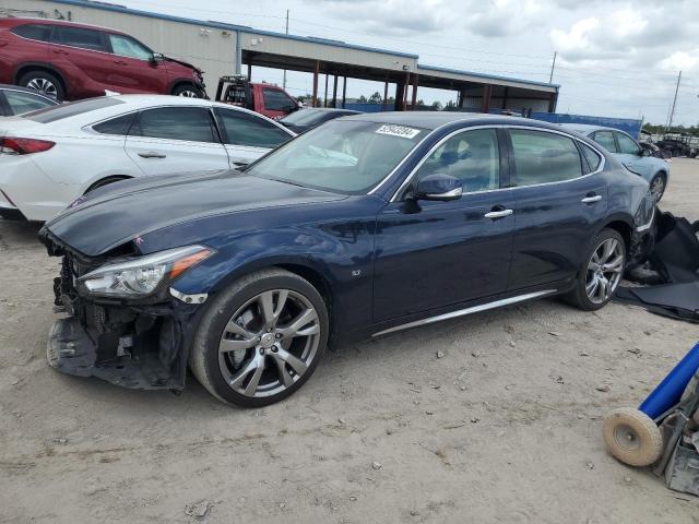 2017 INFINITI Q70L 3.7, 