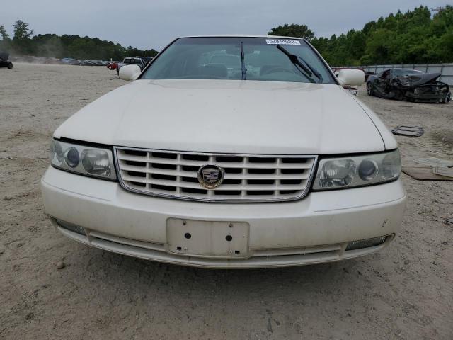 1G6KY54993U194695 - 2003 CADILLAC SEVILLE STS WHITE photo 5