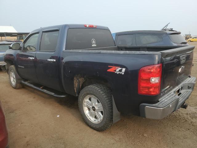 3GCPKSE39BG243800 - 2011 CHEVROLET silverado K1500 LT GRAY photo 2