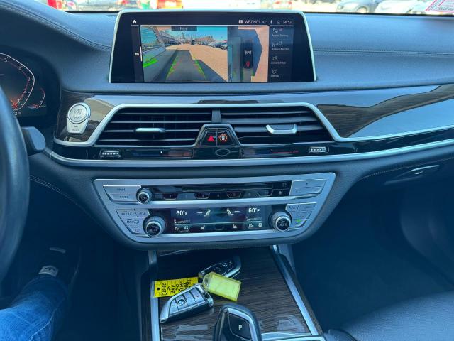 WBA7T4C03LGG62773 - 2020 BMW 740 XI GRAY photo 10