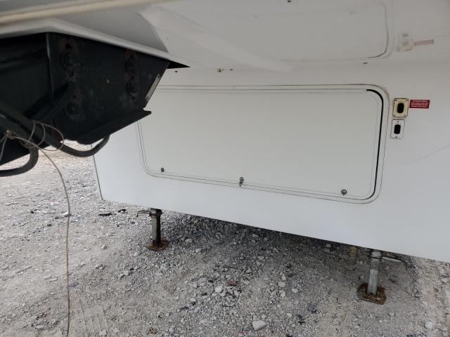 4YDF32022AB631186 - 2010 KEYSTONE OUTBACK WHITE photo 8