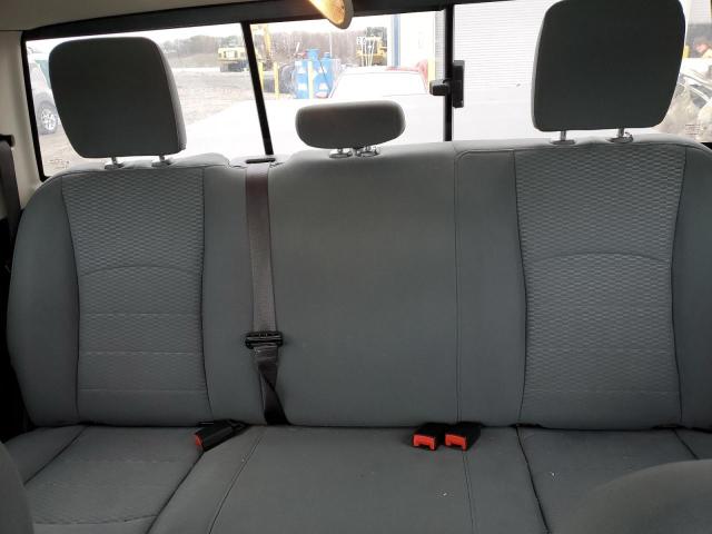 1C6RR7TT1KS662552 - 2019 RAM 1500 CLASS SLT თეთრი ფოტო 10