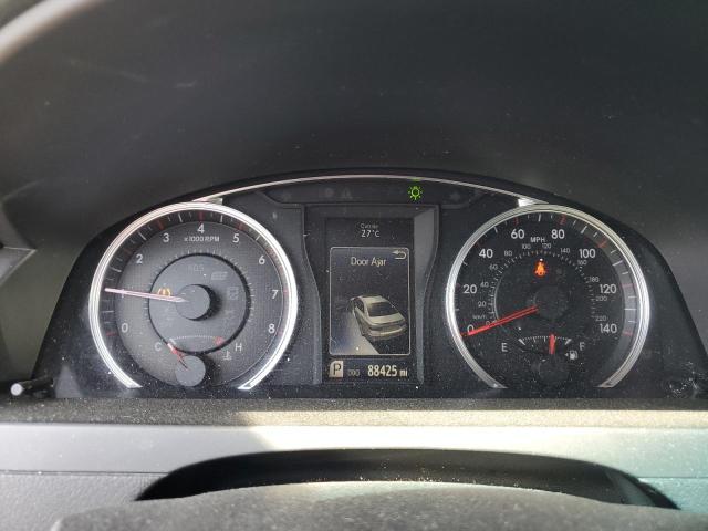 4T1BF1FK9GU183371 - 2016 TOYOTA CAMRY LE WHITE photo 9