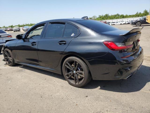 3MW5U9J07M8B57904 - 2021 BMW M340XI BLACK photo 2