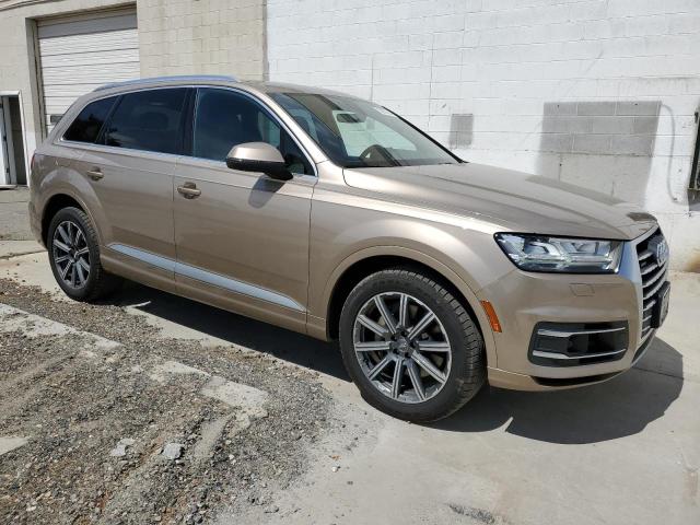 WA1VAAF79JD004744 - 2018 AUDI Q7 PRESTIGE BEIGE photo 4