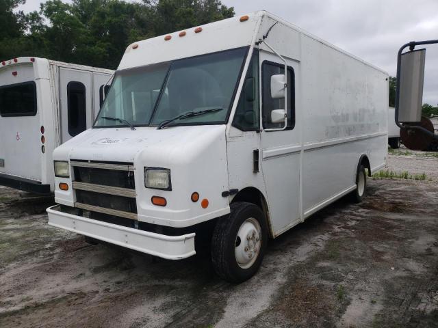 4UZA4FA46YCF32567 - 2000 FREIGHTLINER CHASSIS M LINE WALK-IN VAN WHITE photo 1