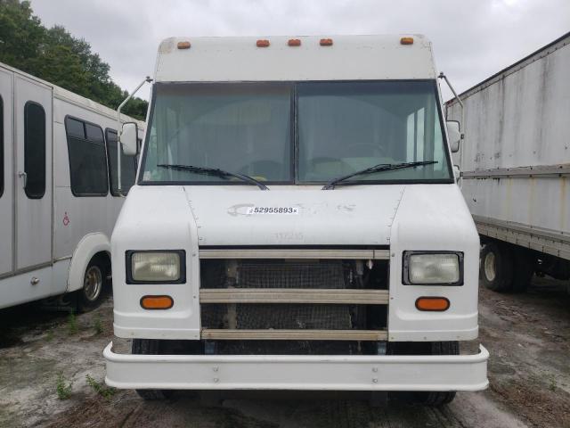 4UZA4FA46YCF32567 - 2000 FREIGHTLINER CHASSIS M LINE WALK-IN VAN WHITE photo 5