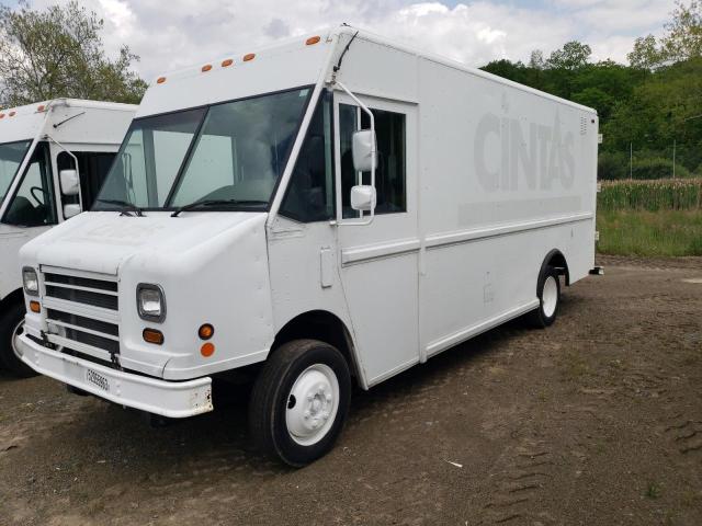 4UZAANBW42CK26491 - 2002 FREIGHTLINER CHASSIS M LINE WALK-IN VAN WHITE photo 1