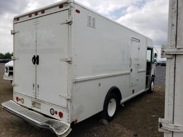 4UZAANBW42CK26491 - 2002 FREIGHTLINER CHASSIS M LINE WALK-IN VAN WHITE photo 3