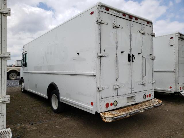 4UZAAPBW35CV02563 - 2005 FREIGHTLINER CHASSIS M LINE WALK-IN VAN WHITE photo 2