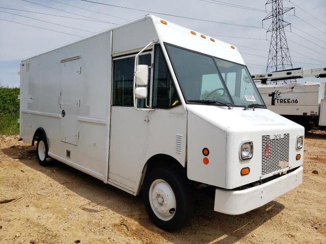 4UZAANBW81CJ13707 - 2001 FREIGHTLINER CHASSIS M LINE WALK-IN VAN WHITE photo 4