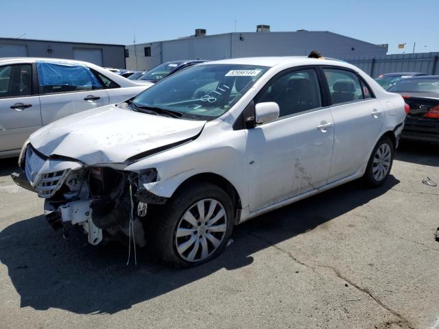 2T1BU4EE0DC988711 - 2013 TOYOTA COROLLA BASE WHITE photo 1