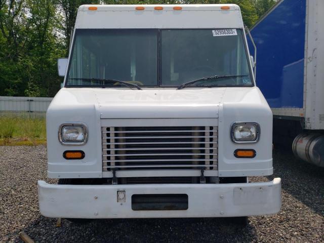 4UZAANBW54CN68776 - 2004 FREIGHTLINER CHASSIS M LINE WALK-IN VAN WHITE photo 5