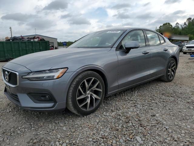 2020 VOLVO S60 T5 MOMENTUM, null