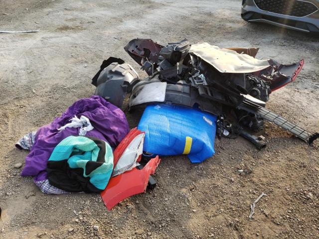 MAJ3P1TE0JC240175 - 2018 FORD ECOSPORT SE Rojo foto 12