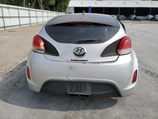 KMHTC6AD5GU284846 - 2016 HYUNDAI VELOSTER SILVER photo 6