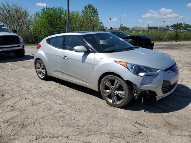 KMHTC6AD8GU264901 - 2016 HYUNDAI VELOSTER GRAY photo 4