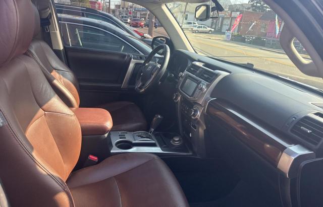 JTEBU5JRXJ5487215 - 2018 TOYOTA 4RUNNER SR5/SR5 PREMIUM BLACK photo 5