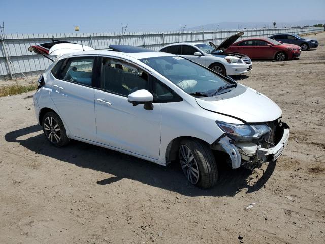 3HGGK5H82FM757697 - 2015 HONDA FIT EX WHITE photo 4