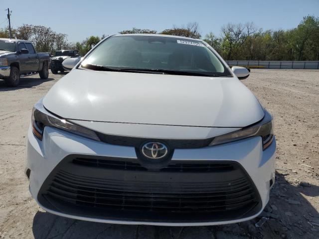 5YFB4MDE3PP064463 - 2023 TOYOTA COROLLA LE WHITE photo 5