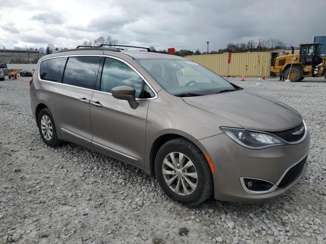 2C4RC1BG2HR752220 - 2017 CHRYSLER PACIFICA TOURING L TAN photo 4