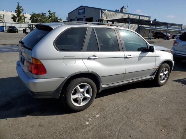 5UXFA53503LV98670 - 2003 BMW X5 3.0I SILVER photo 3