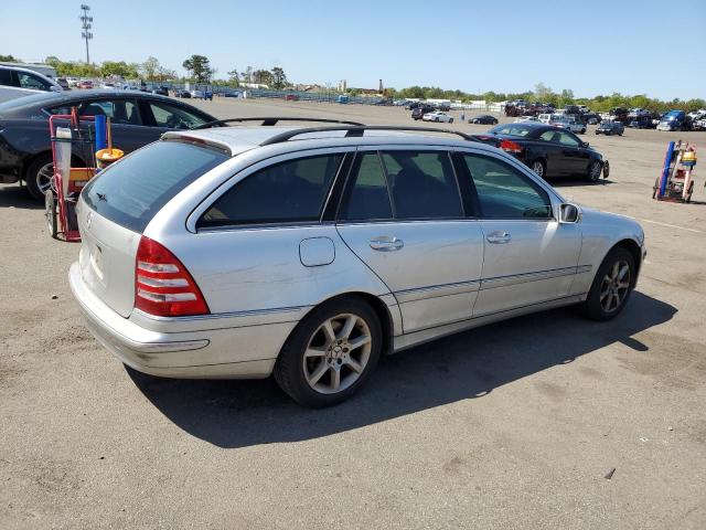 WDBRH61J55F624793 - 2005 MERCEDES-BENZ C 240 SPORTWAGON SILVER photo 3