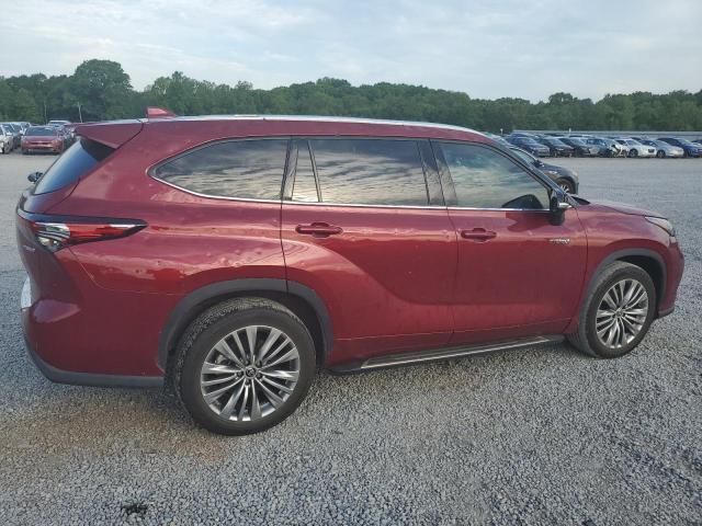 5TDFARAH7MS007790 - 2021 TOYOTA HIGHLANDER HYBRID PLATINUM BURGUNDY photo 3