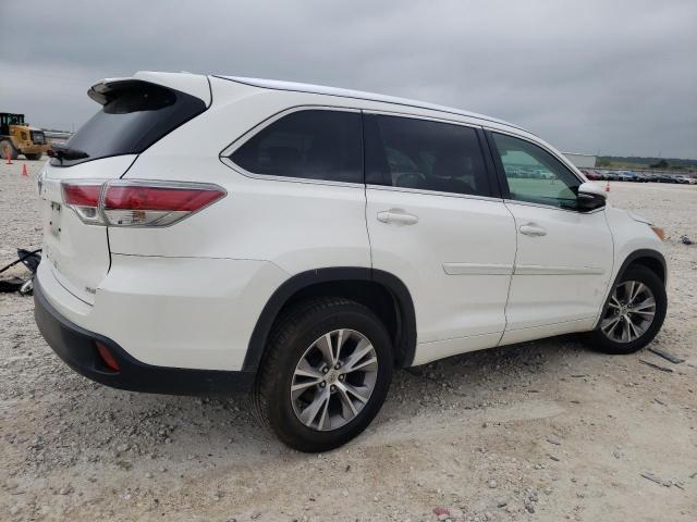 5TDKKRFH4FS064228 - 2015 TOYOTA HIGHLANDER XLE WHITE photo 3