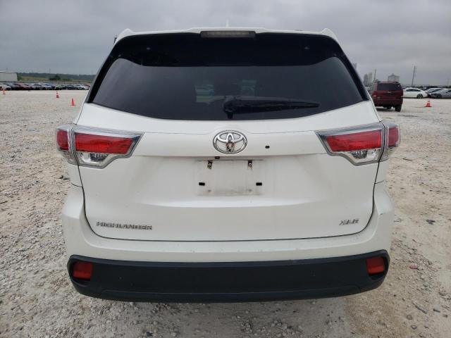 5TDKKRFH4FS064228 - 2015 TOYOTA HIGHLANDER XLE WHITE photo 6